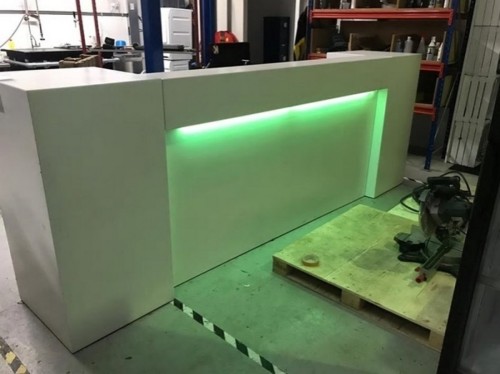 Mobiele voorzetbar met Led